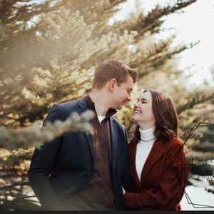 Meet your Posher, Cara